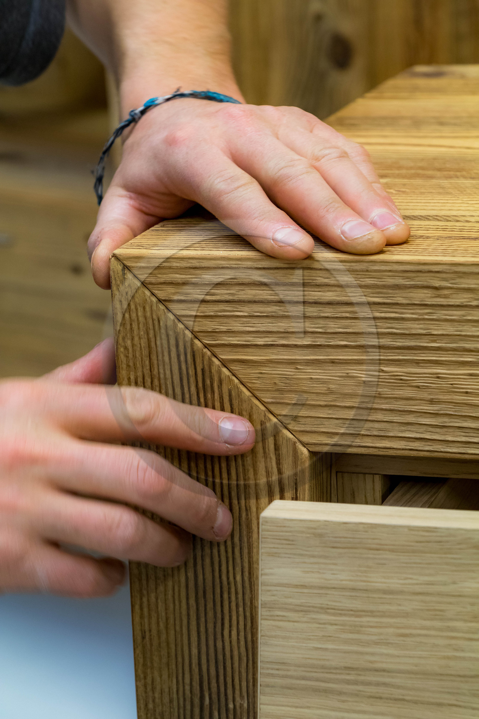 Atelier Monts & Merveilles, Clément Goudet, Compagnon Menuisier Ebéniste