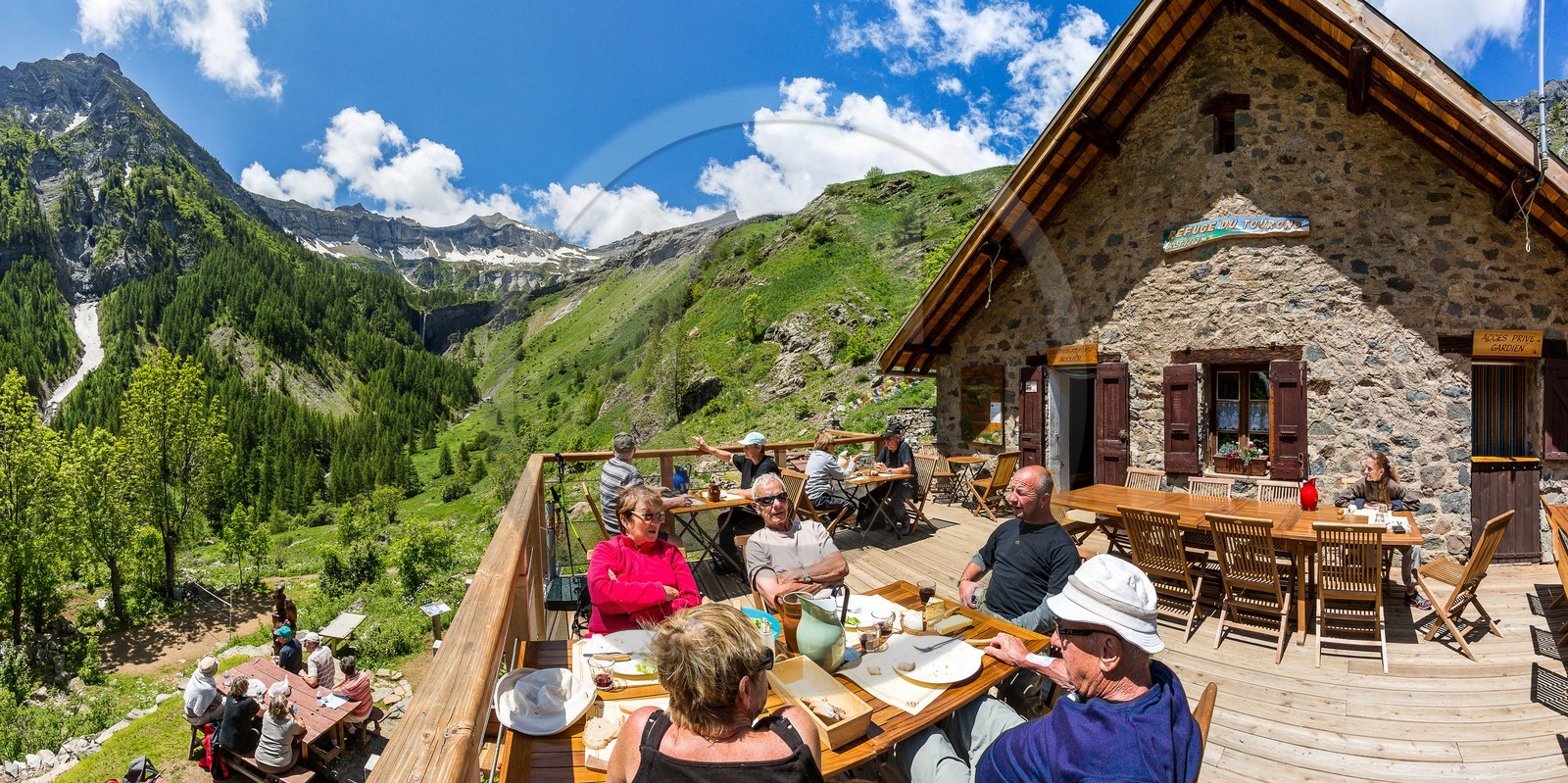 Vallée de Champoléon, refuge du Tourond