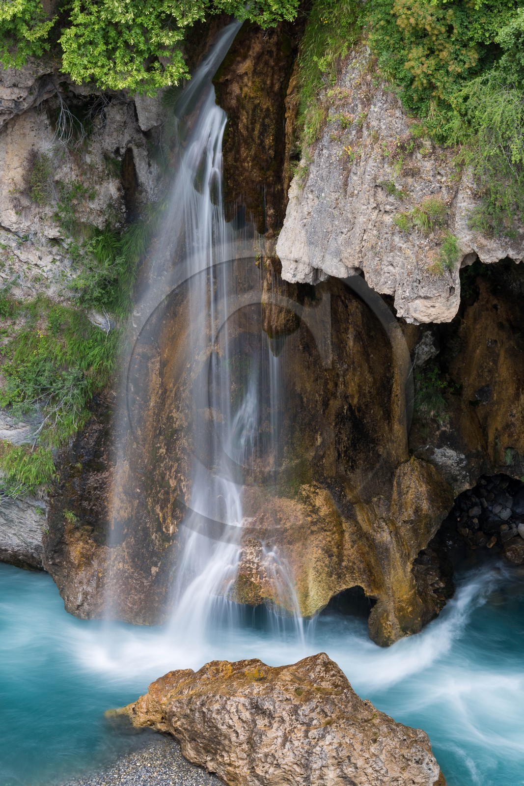 Lauzet-sur-Ubaye, vallon de Costeplane, Cascade