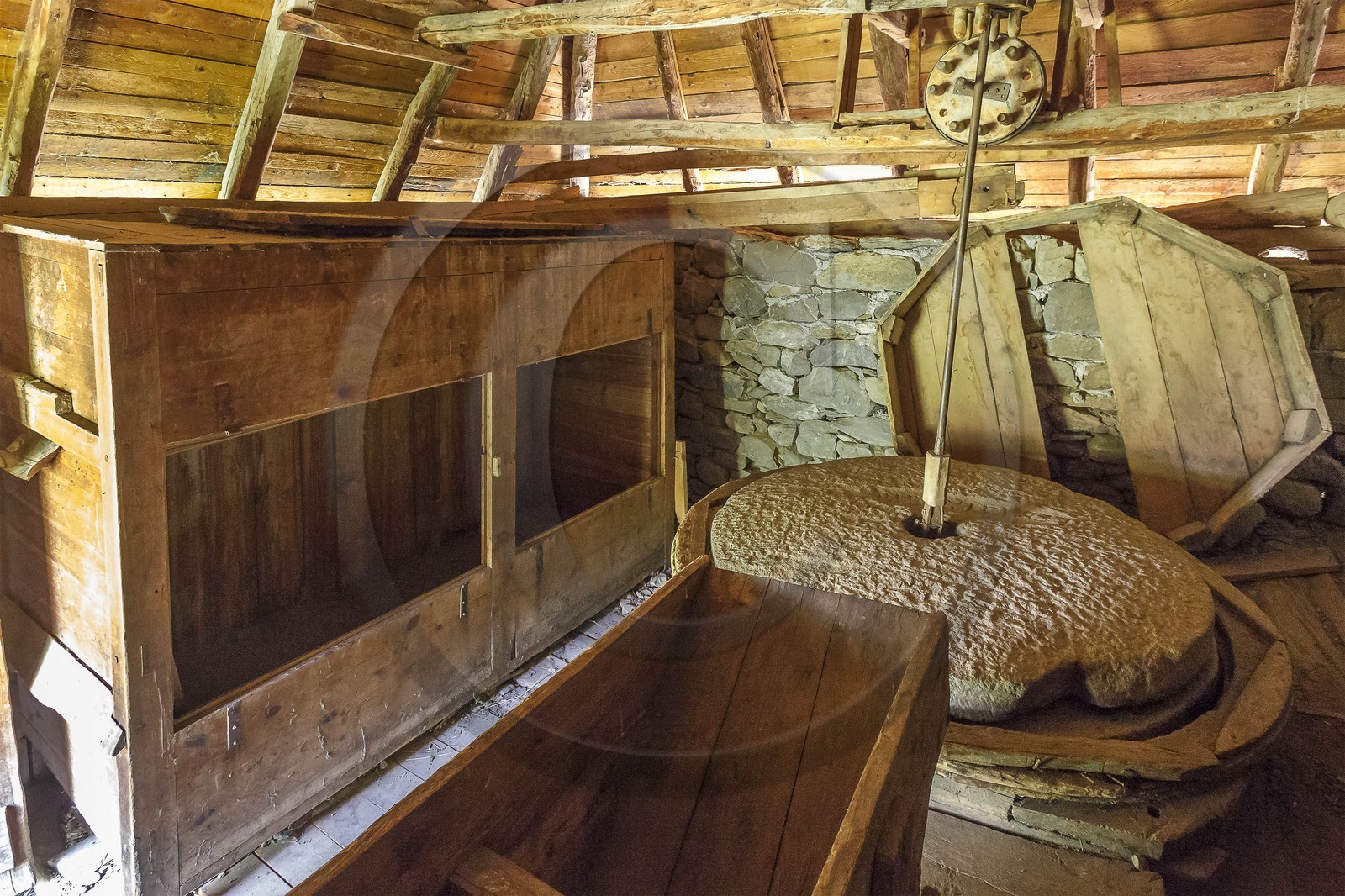 Parc national des Ecrins, village de Dormillouse, ancien moulin