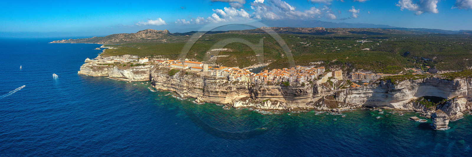 Bonifacio, falaises de calcaire