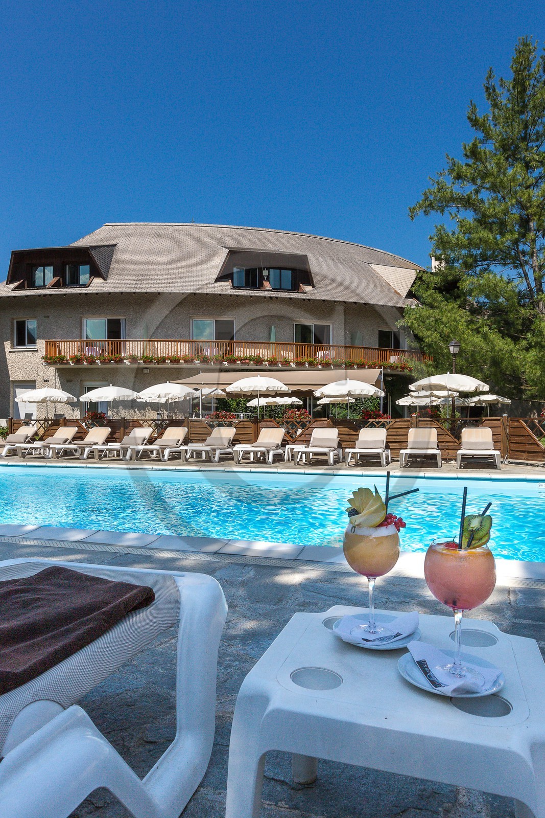 Hôtel restaurant spa Les Bartavelles