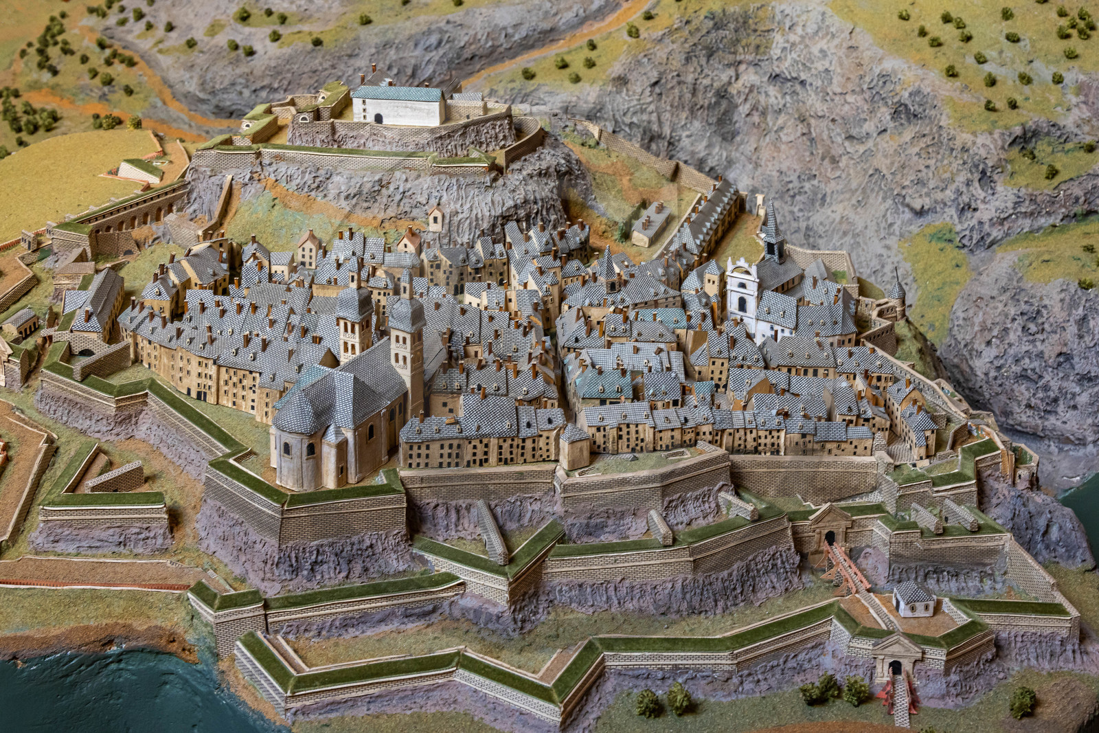 Copie du plan-relief de Briançon conservée dans la salle d’audience de l’ancien tribunal