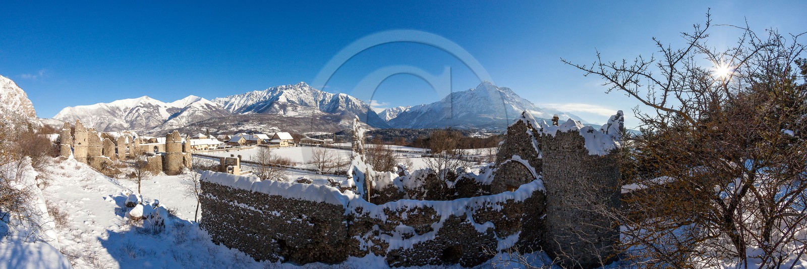 Le Glaizil, Château de Lesdiguières