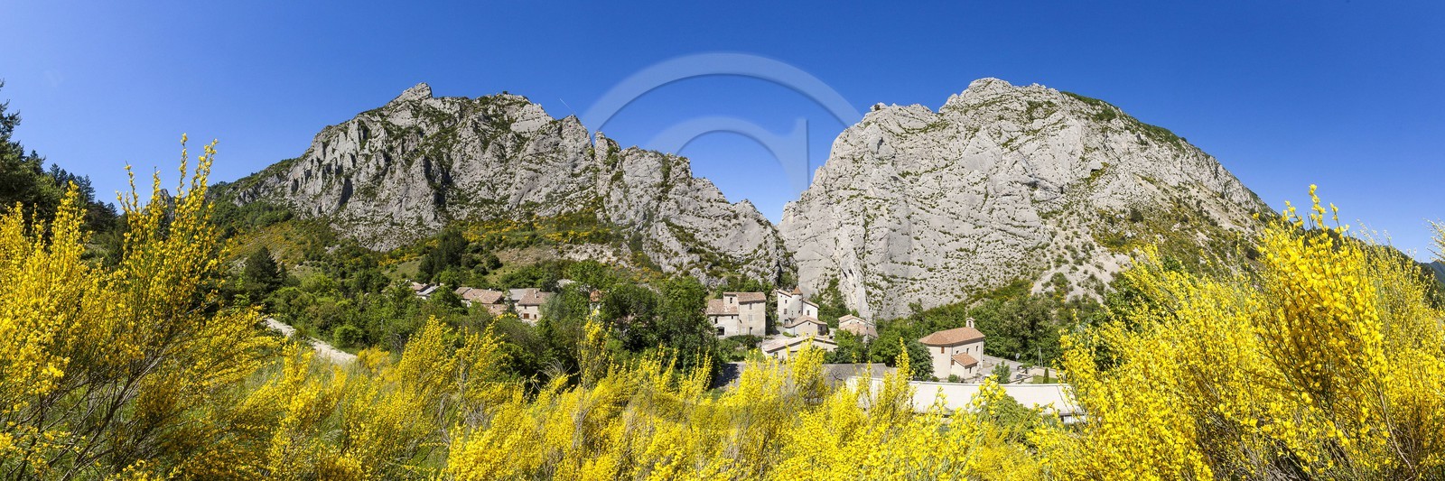 vallée du Buëch, village de Sigottier