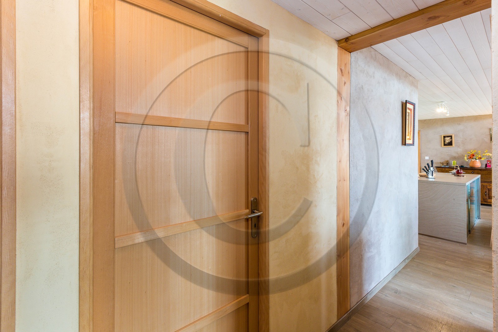 Constructeur de maison en paille