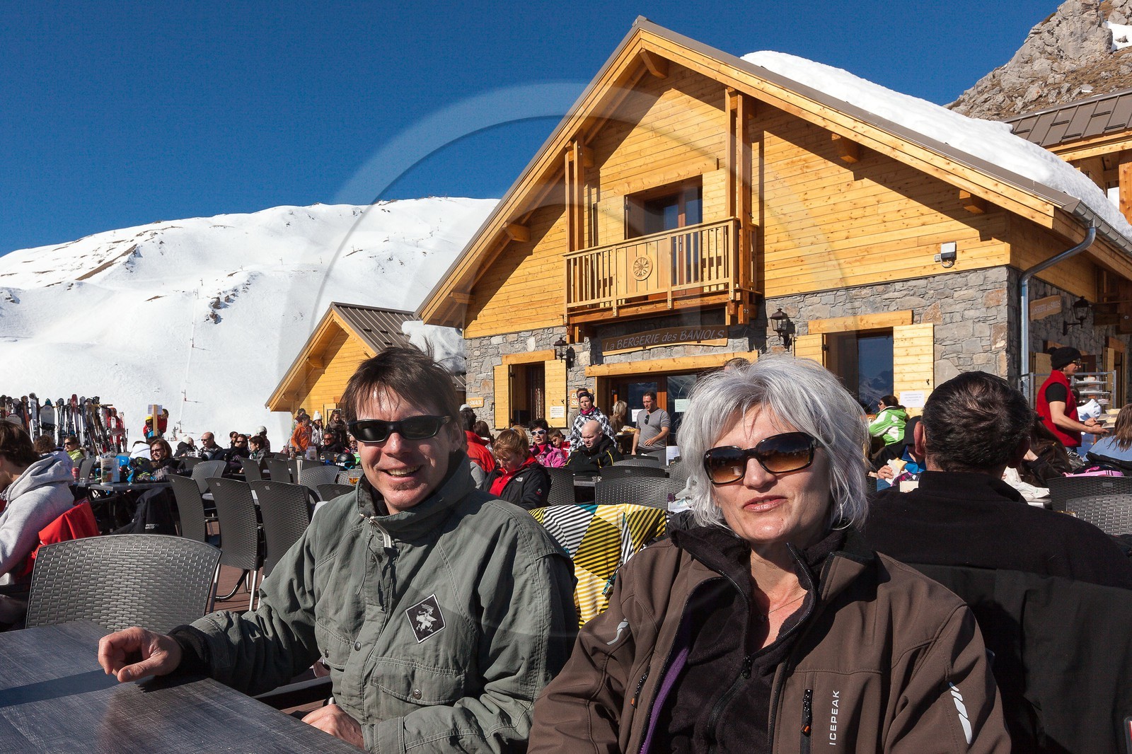 Orcières 1850, Restaurant - Point chaud - Sandwicherie la Bergerie des Baniols