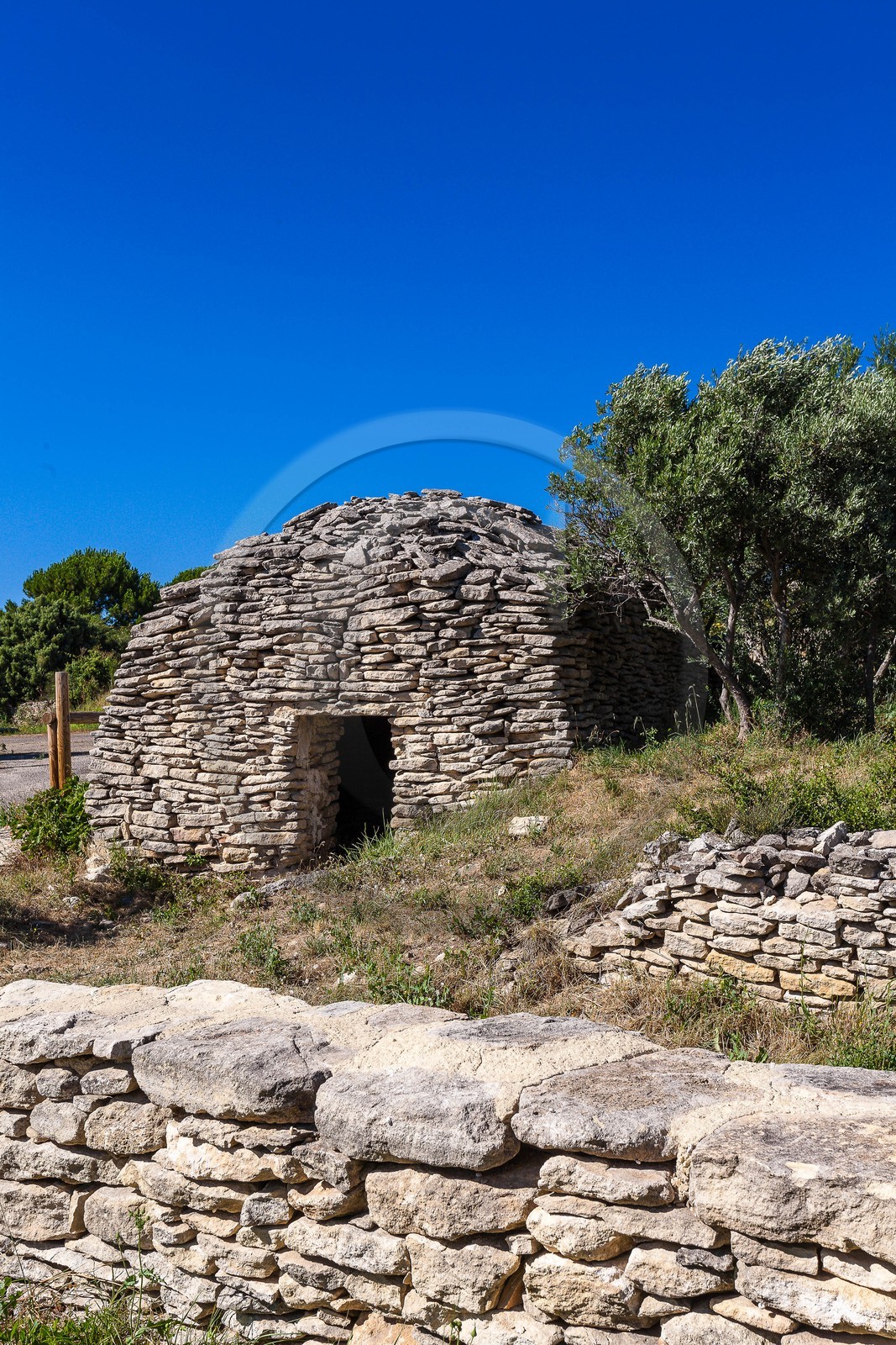 Simiane-la-Rotonde, borie