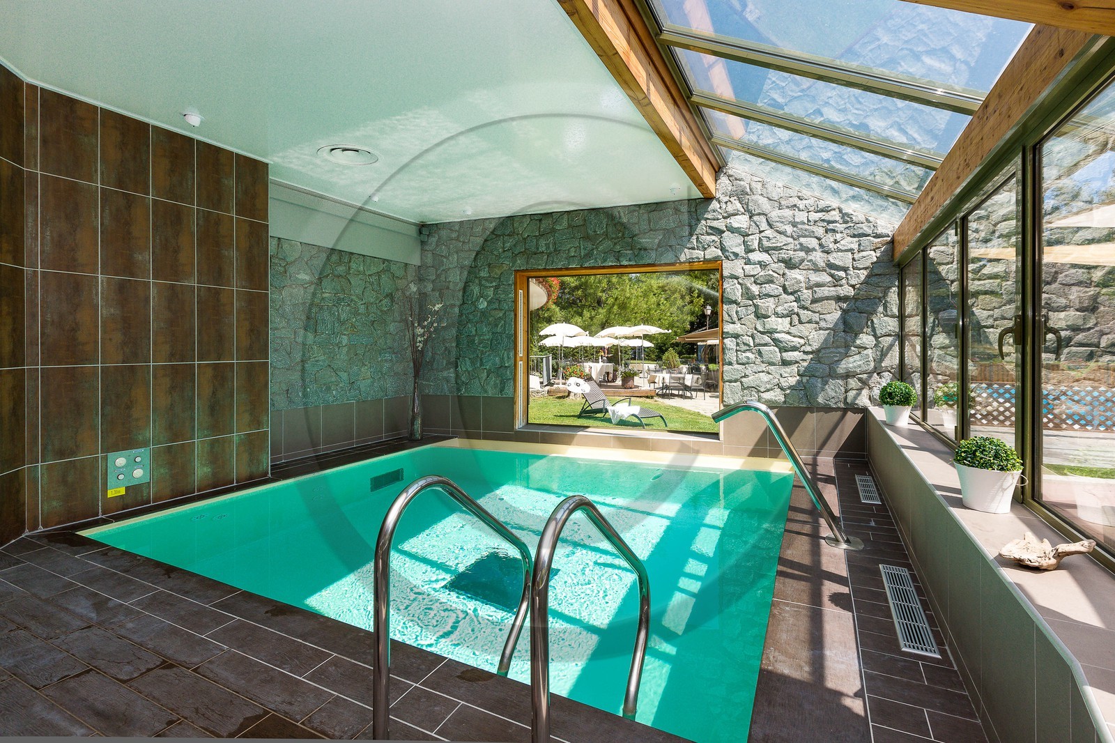 Hôtel restaurant spa Les Bartavelles