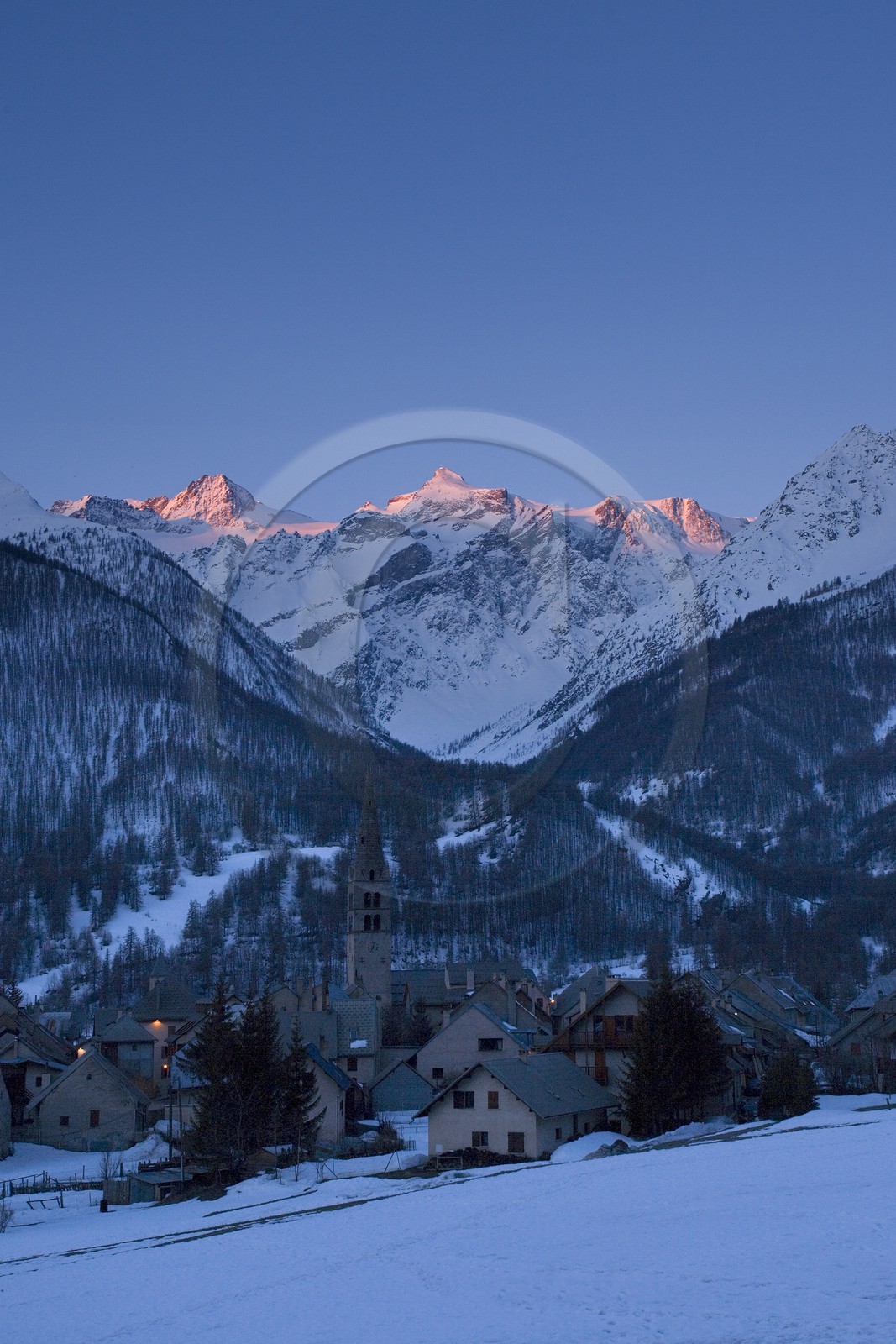 Serre-Chevalier, Monêtier-les-Bains, village