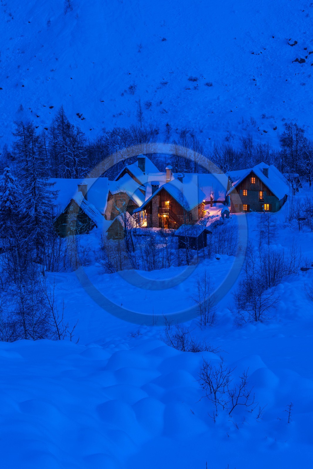 Vallée du Valgaudemar, La Chapelle-en-Valgaudemar,  Gîte d'étape du Casset