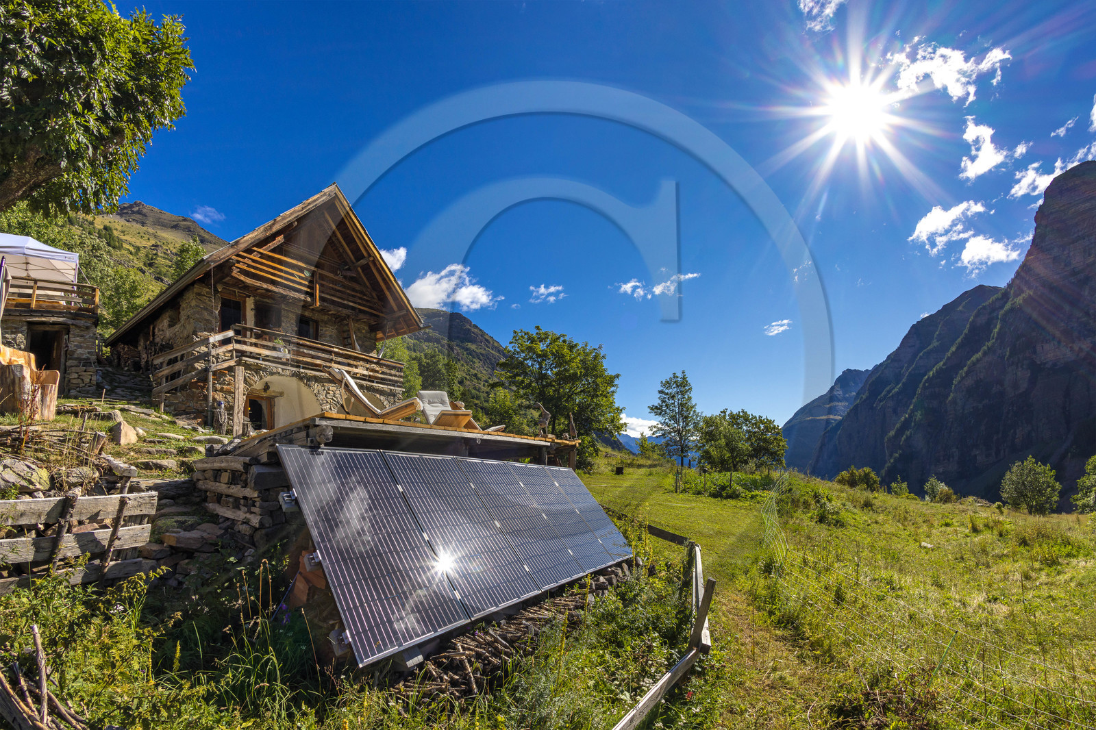 L'Ecrin de Violette, Chambres et table d'hôtes