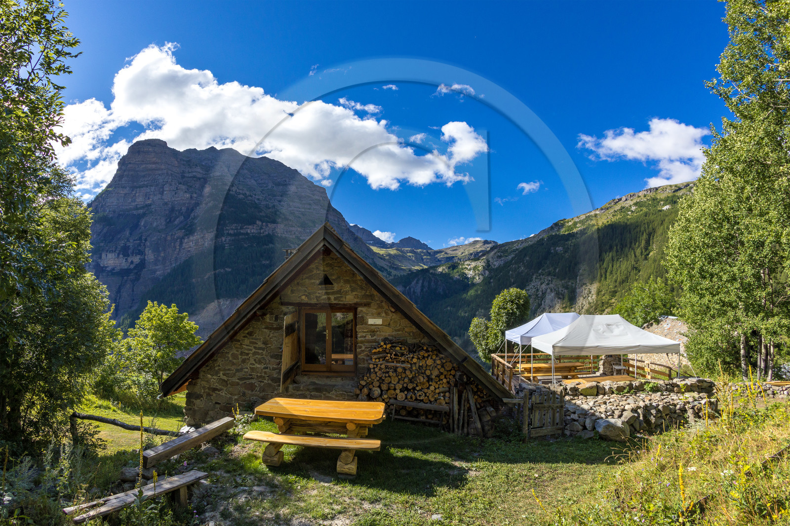 L'Ecrin de Violette, Chambres et table d'hôtes