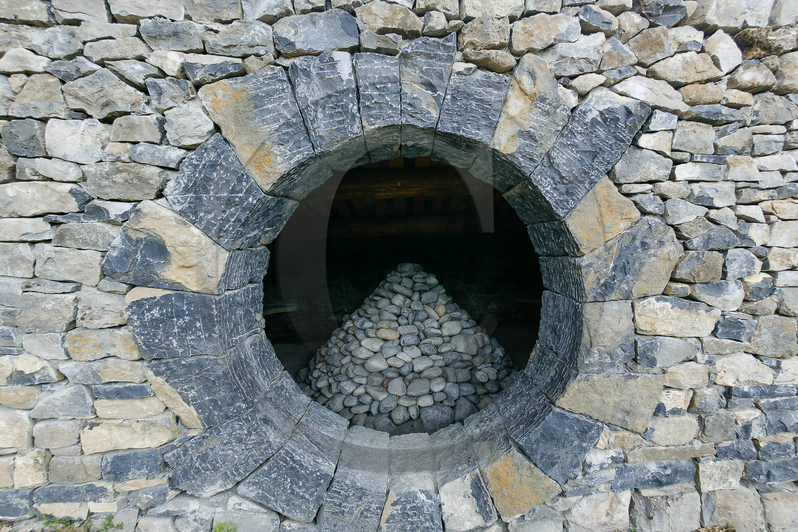 Refuge d'Art  Les Bains Thermaux d'Andy Goldsworthy