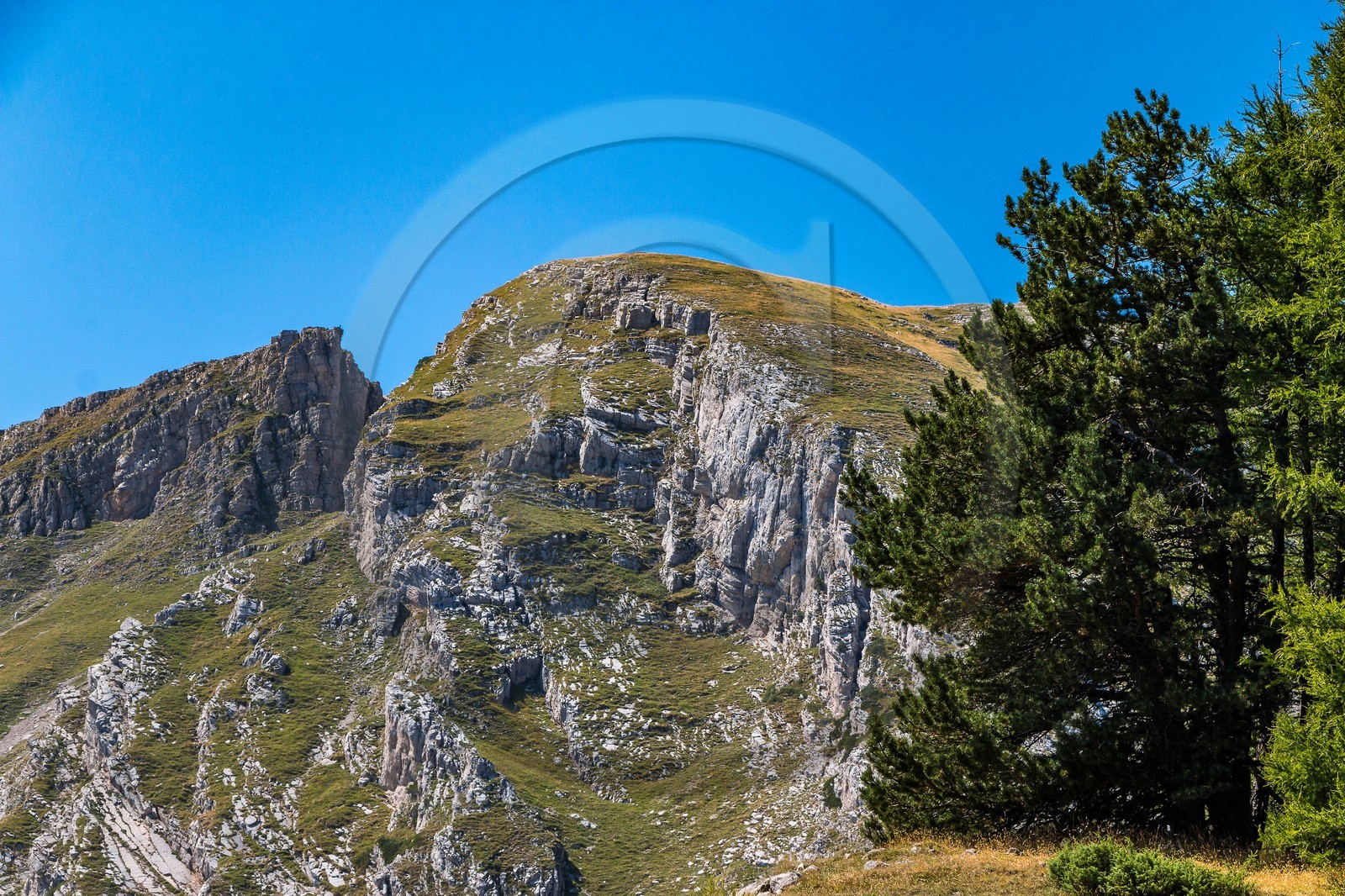 Les Monges, Coste Belle et les Monges 2115 m