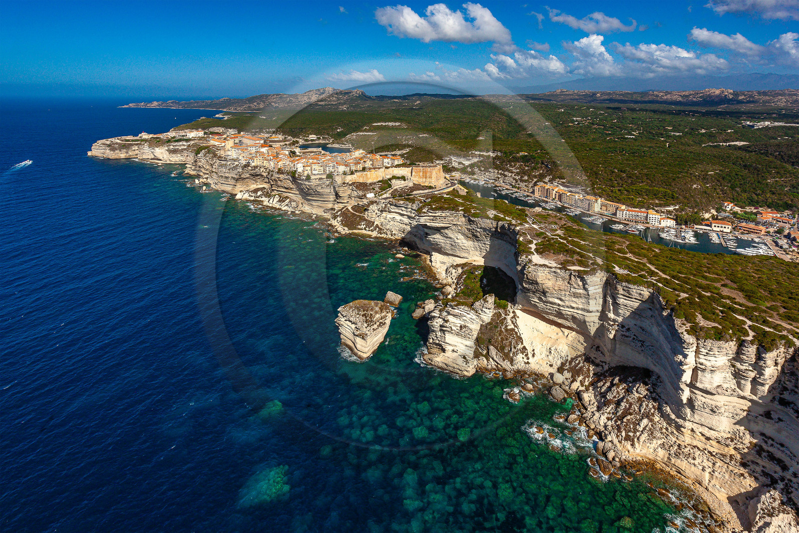 Bonifacio, falaises de calcaire