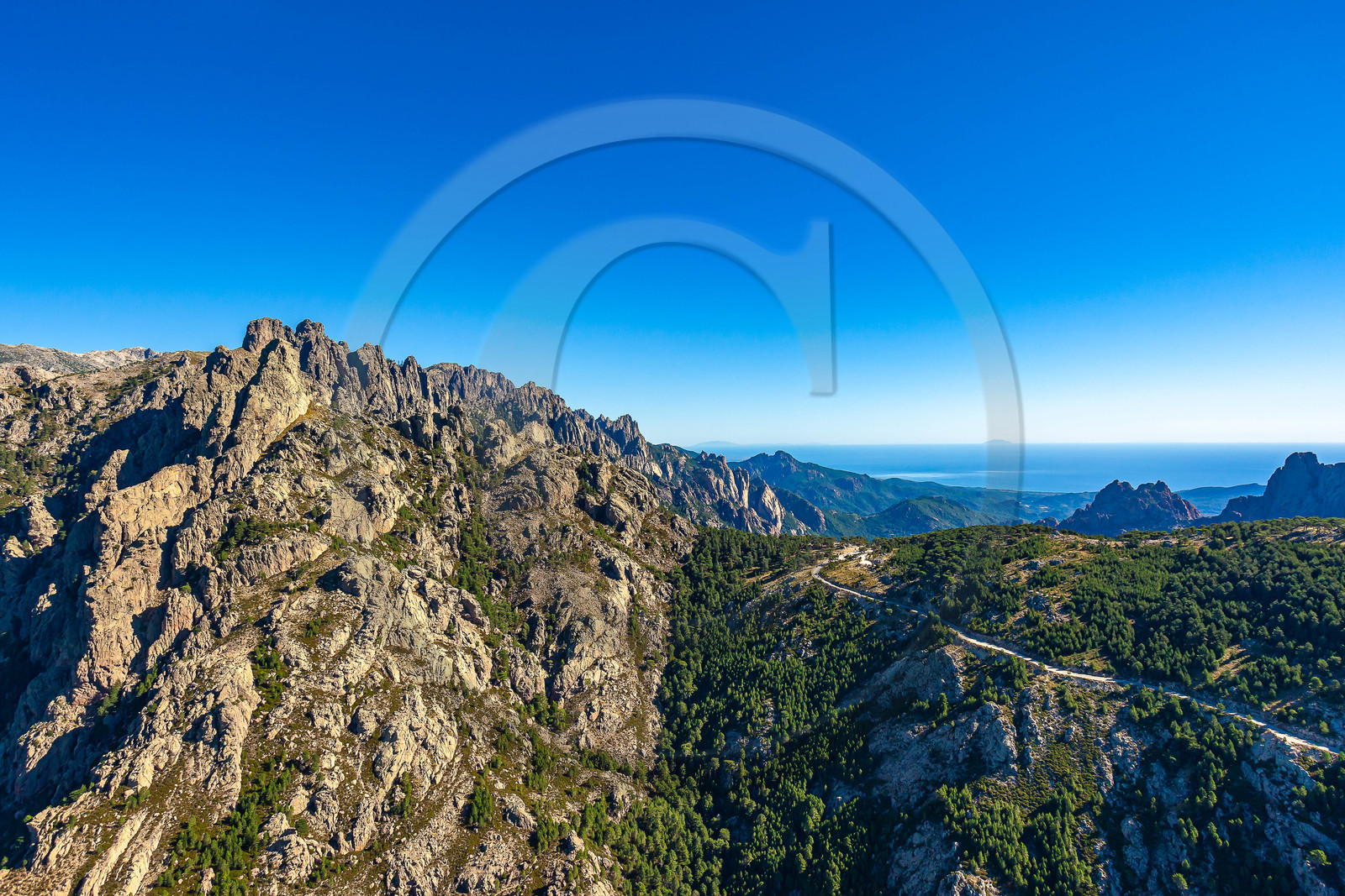 Les Aiguilles de Bavella (forchi di Bavedda )