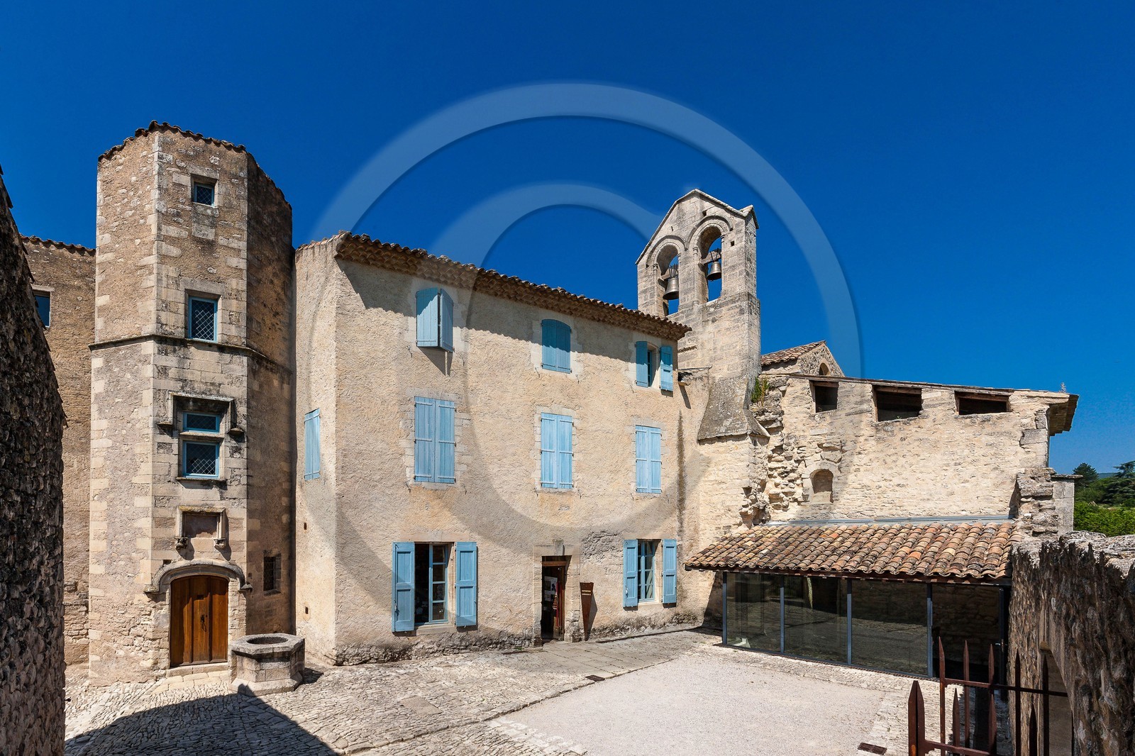 Prieuré de Salagon, Eglise Romane et Prieuré renaissance