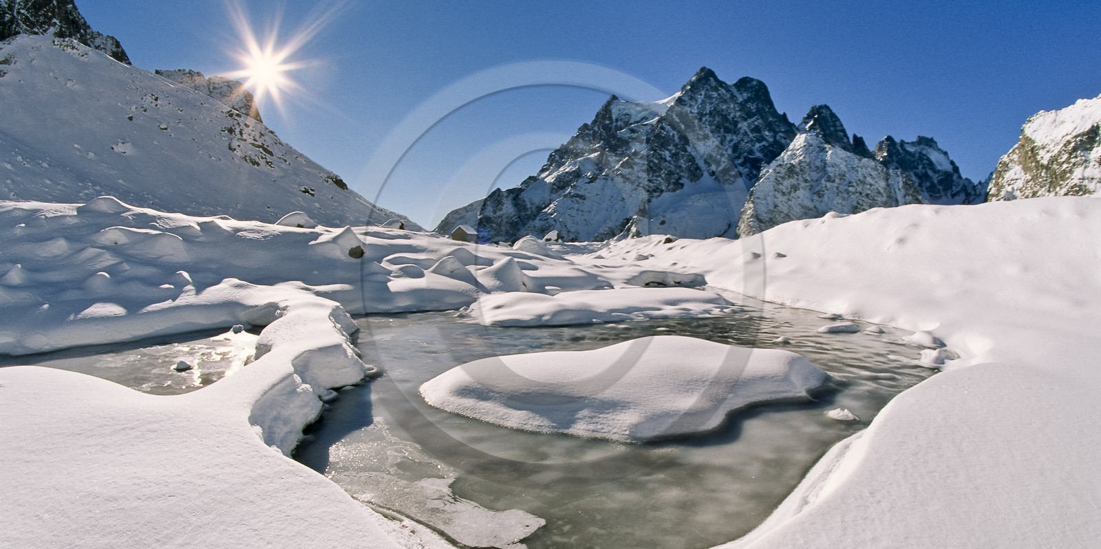 Lac Tuckett et le Pelvoux