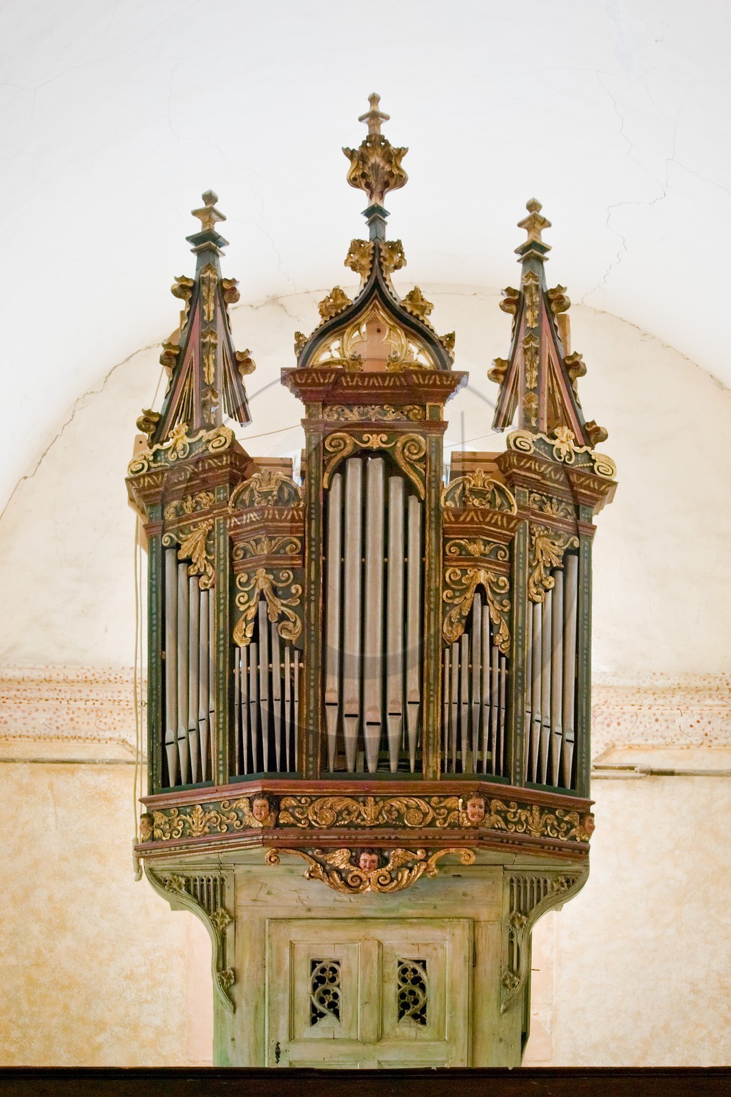 Embrun, Cathédrale Notre-Dame du Réal, orgue du XVe siècle