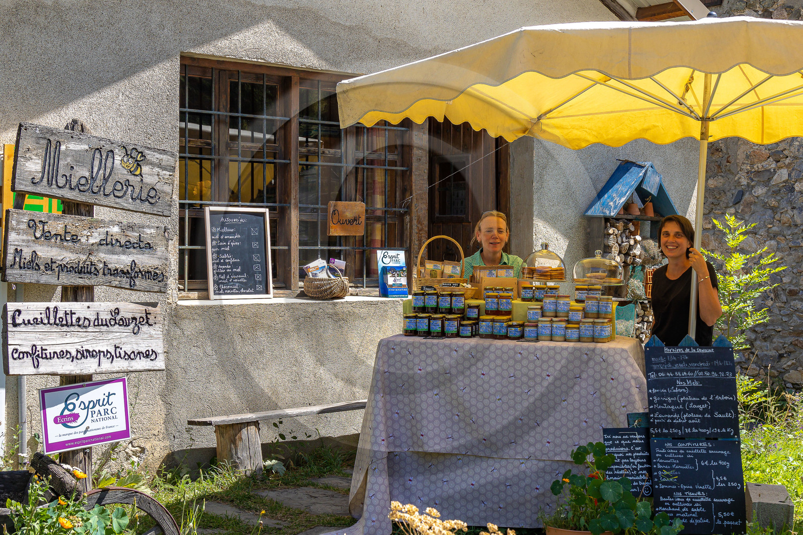 Les cueillettes du Lauzet et la miellerie du Lauzet