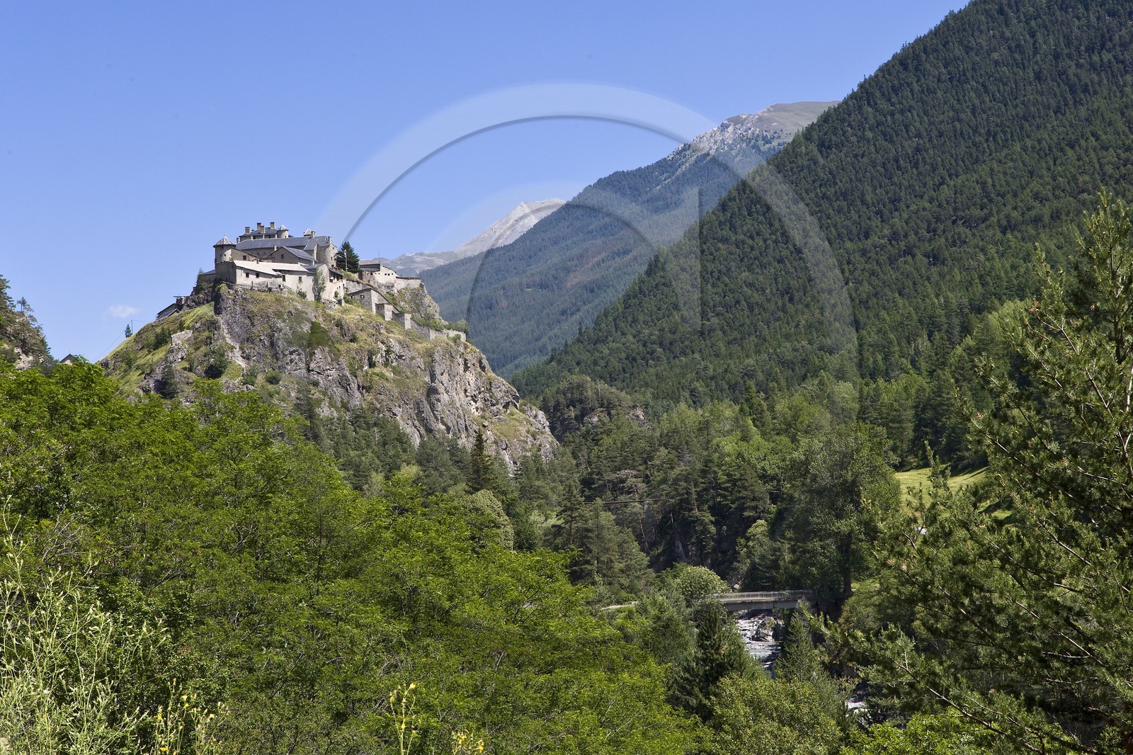 Fort Queyras, Château-Queyras