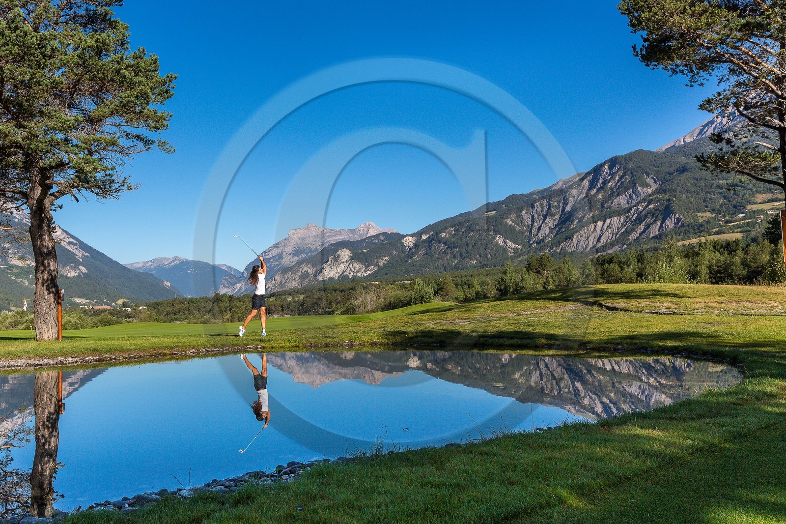 Barcelonnette, Golf de Bois-Chenu